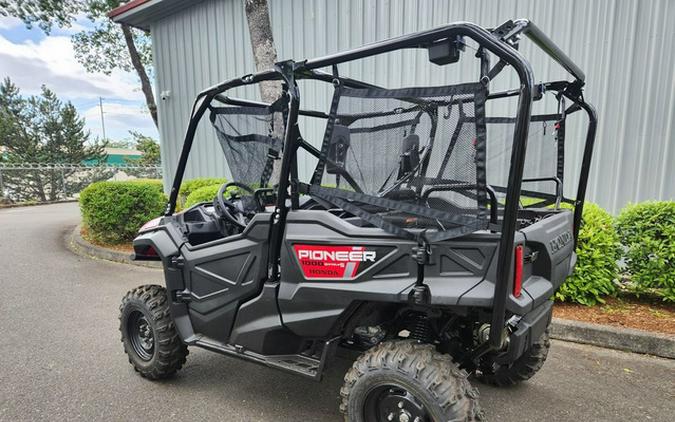 2025 Honda Pioneer 1000-5