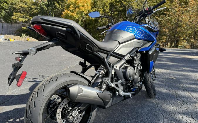 2026 Tiger Sport 800 - Triumph