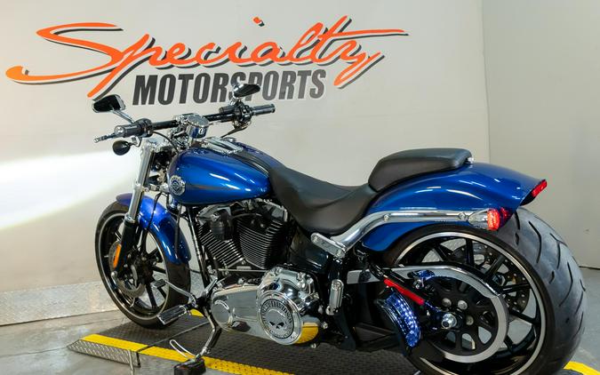 2015 Harley-Davidson Breakout®