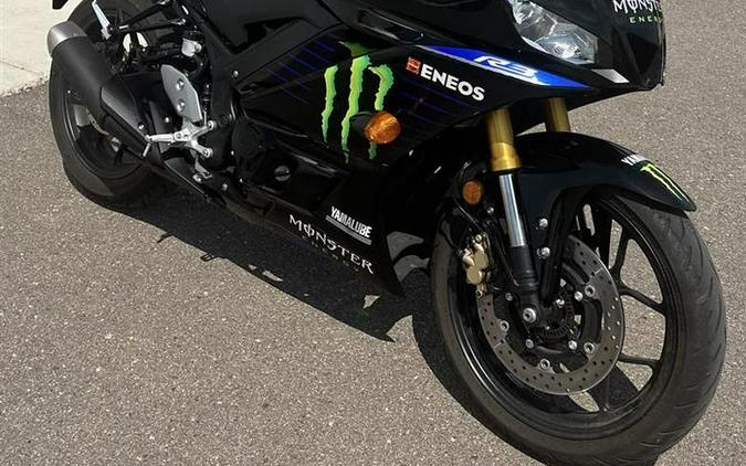 2021 Yamaha YZF-R3 Monster Energy Yamaha MotoGP Edition