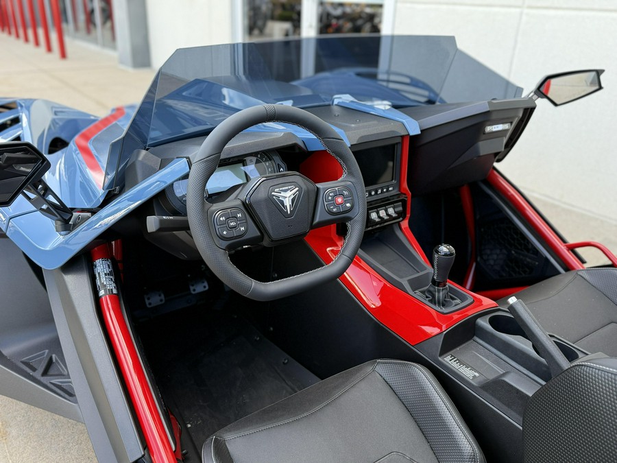 2025 Polaris SLINGSHOT R MANUAL