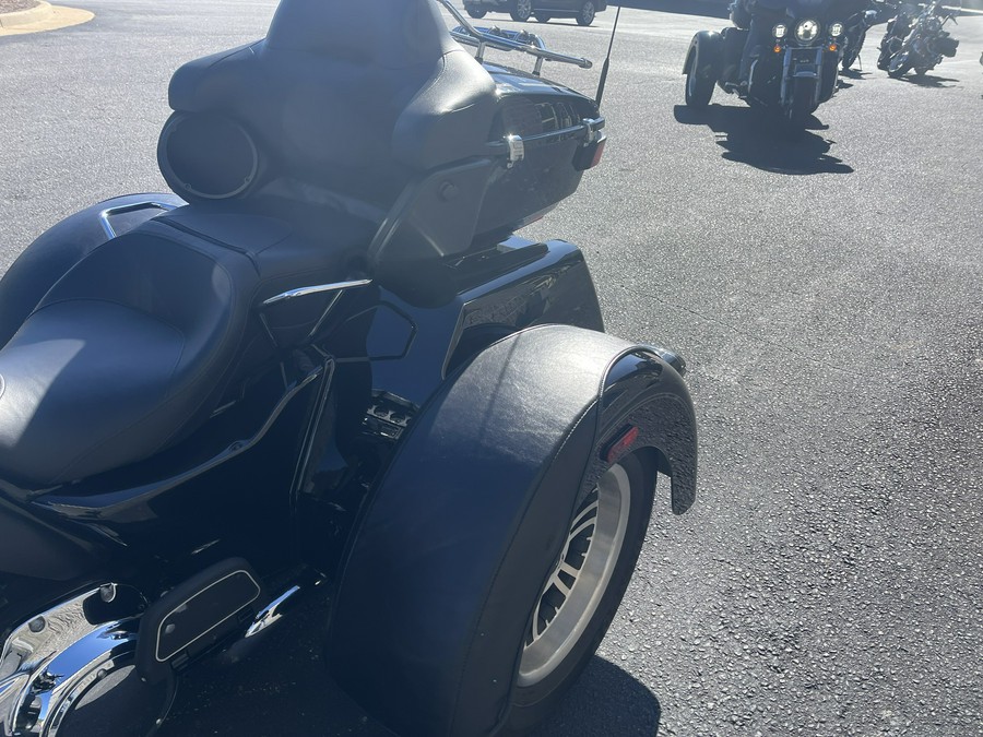 2017 Harley-Davidson Tri Glide® Ultra