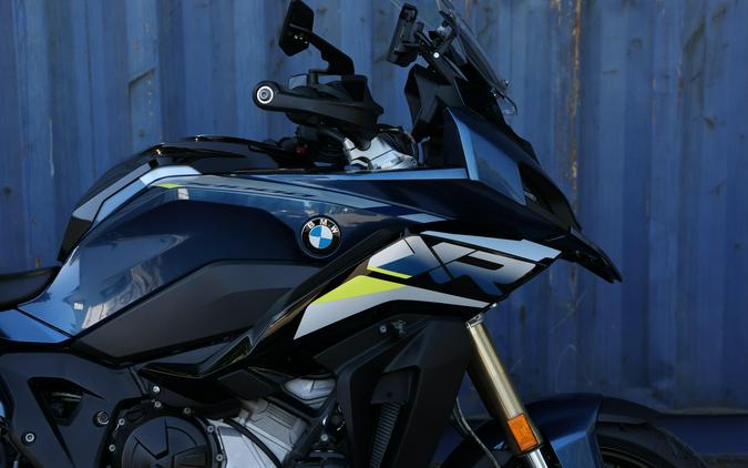 2025 BMW S 1000 XR