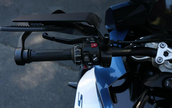2025 BMW S 1000 XR