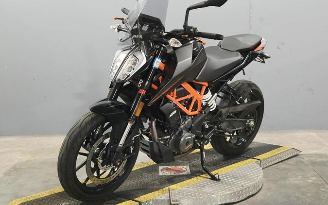2023 KTM 390 Duke