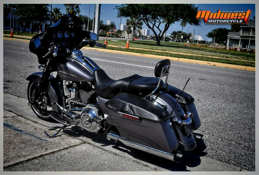 2015 Harley-Davidson® STREET GLIDE SPECIAL