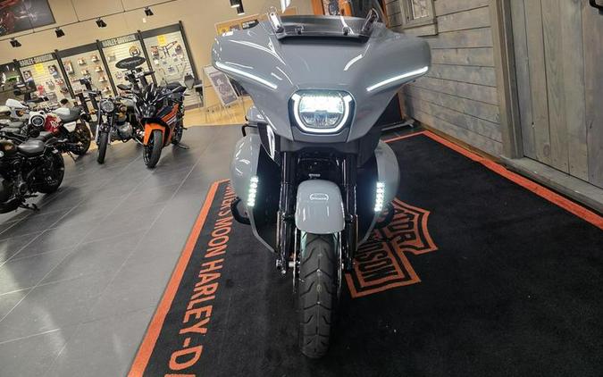 2026 Harley-Davidson® FLHXL - Street Glide® Limited