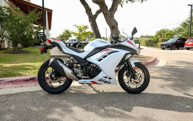 2026 KAWASAKI NINJA 300 ABS