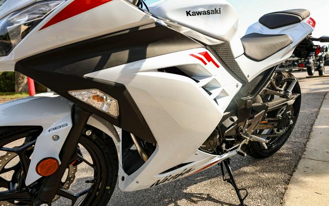 2026 KAWASAKI NINJA 300 ABS