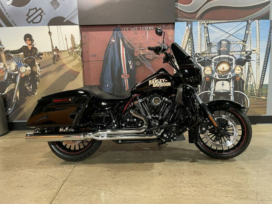 2018 Harley-Davidson FLHRXS - Road King Special