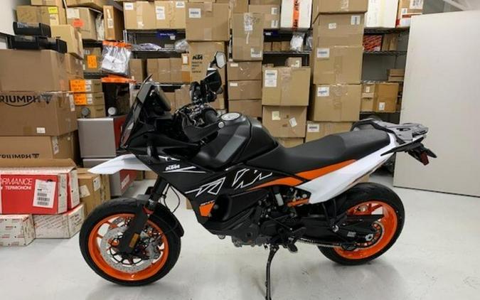 2024 KTM 890 SMT - Black/White