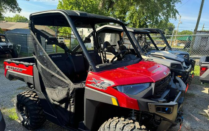 2025 Polaris Industries Ranger 1000 XP Red