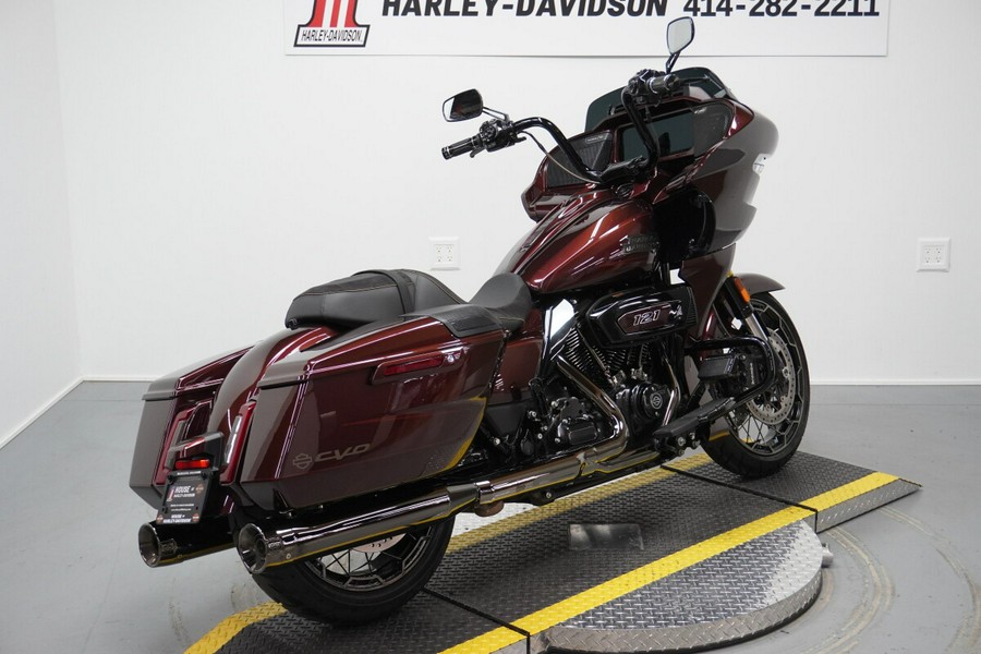 2024 Harley-Davidson® CVO™ Road Glide® Copperhead
