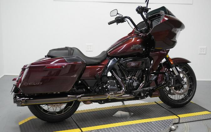 2024 Harley-Davidson® CVO™ Road Glide® Copperhead