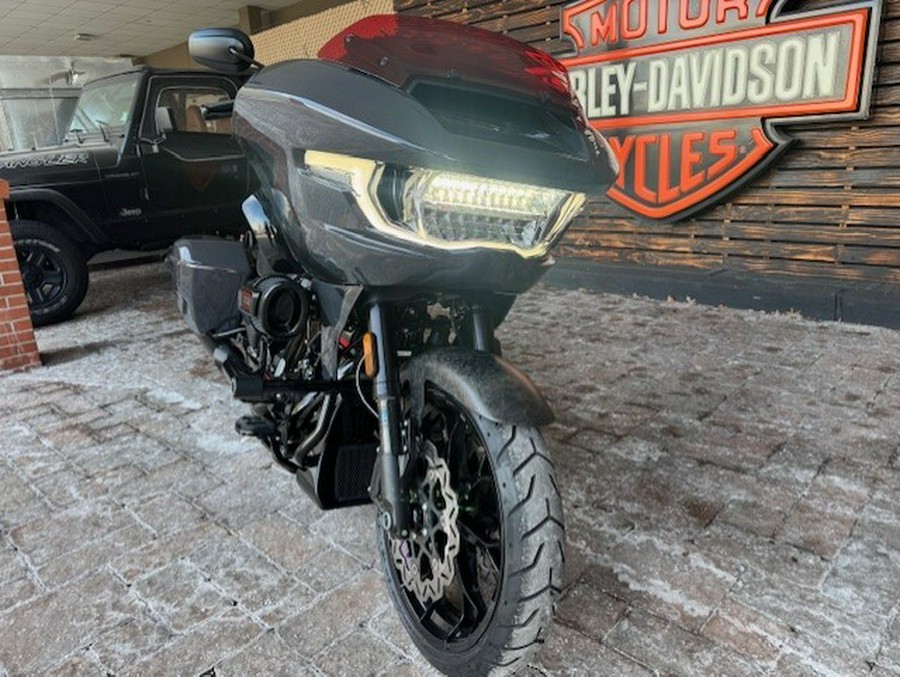 2026 Harley-Davidson® CVO Road Glide ST FLTRXSTSE