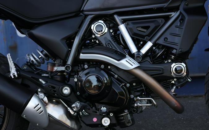 2025 Ducati Scrambler Icon Dark