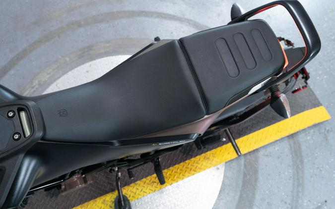 2023 Husqvarna Svartpilen 401