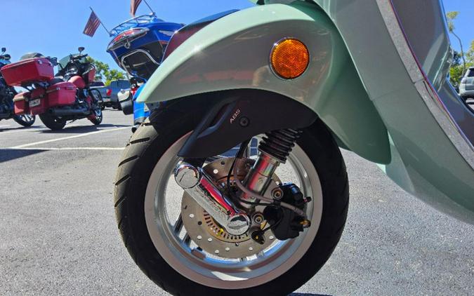 2027 Vespa Primavera 150