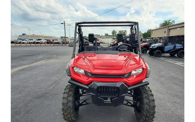 2024 Honda Pioneer 1000 Deluxe