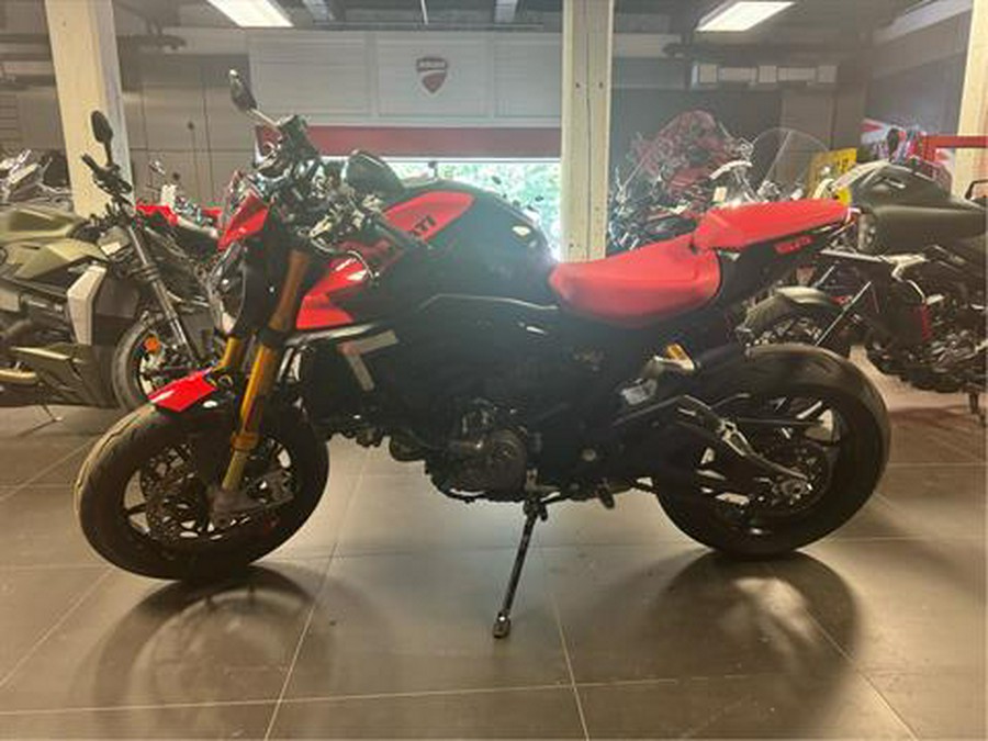 2023 Ducati Monster SP