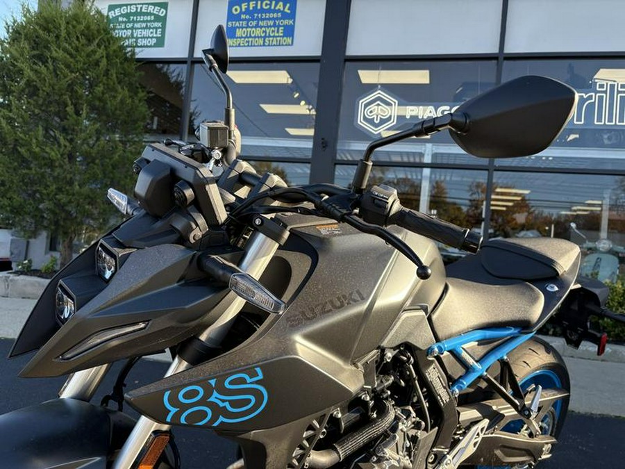 2024 Suzuki GSX-8S