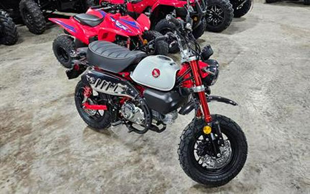 2025 Honda Monkey ABS
