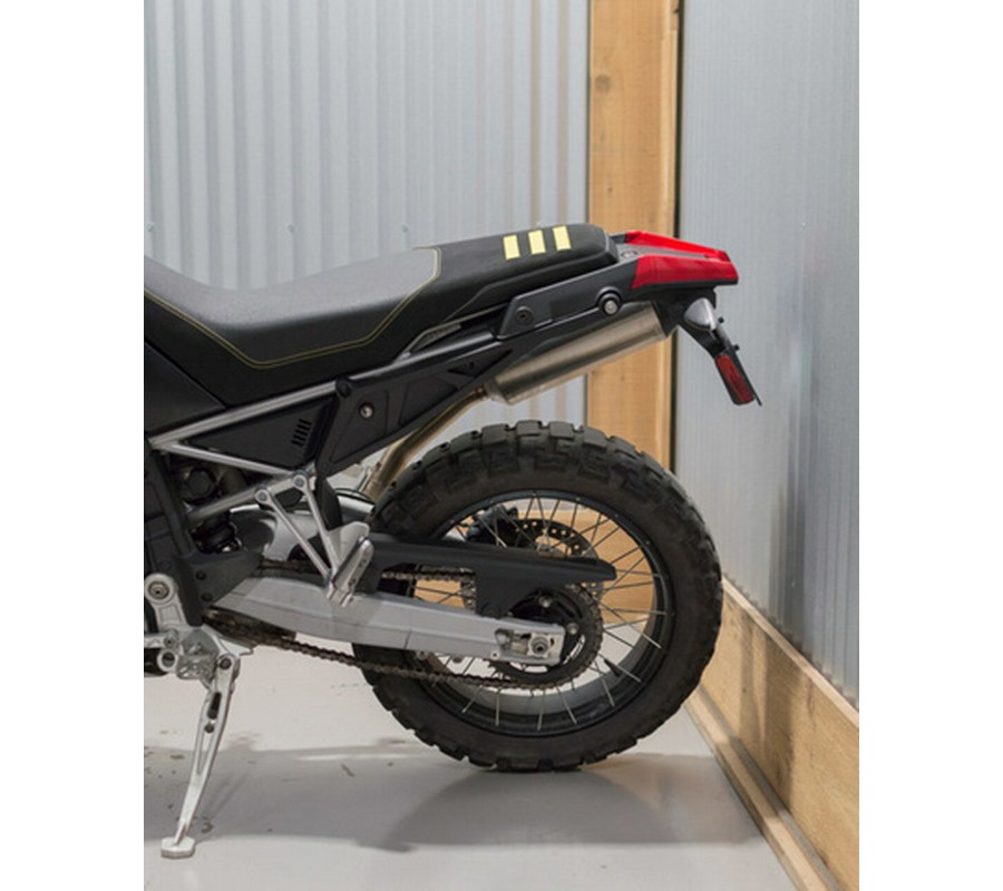 2022 Aprilia Tuareg 660