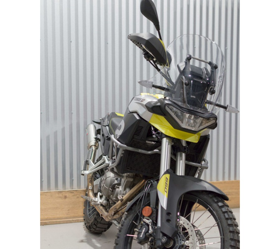 2022 Aprilia Tuareg 660