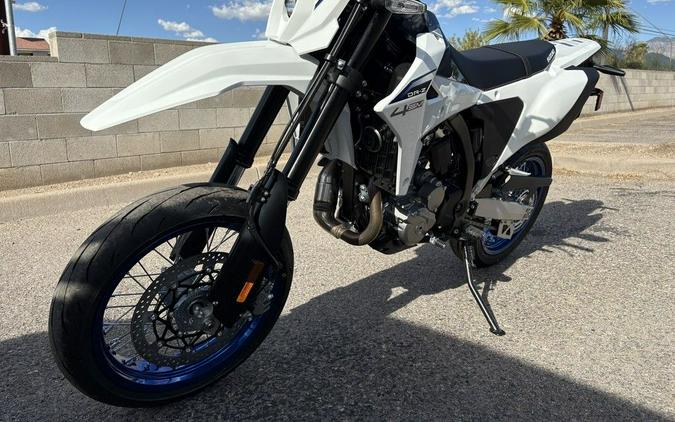2025 Suzuki DR-Z4SM