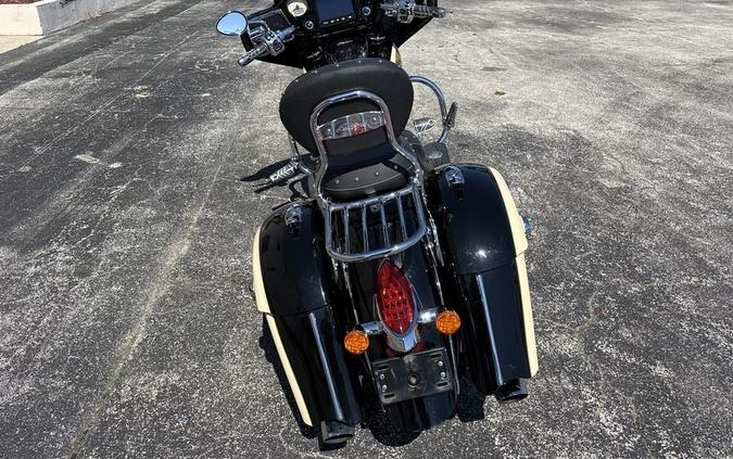2019 Indian Motorcycle® Chieftain® Classic Thunder Black / Ivory Cream
