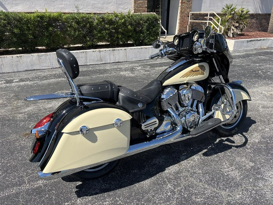 2019 Indian Motorcycle® Chieftain® Classic Thunder Black / Ivory Cream