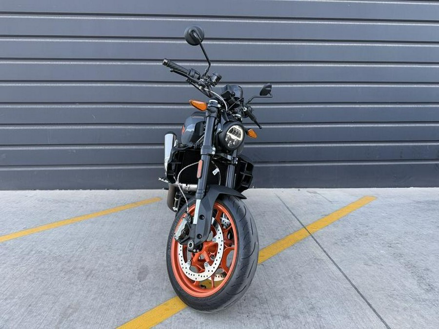 2023 Indian Motorcycle® FTR Stealth Gray/Orange Burst