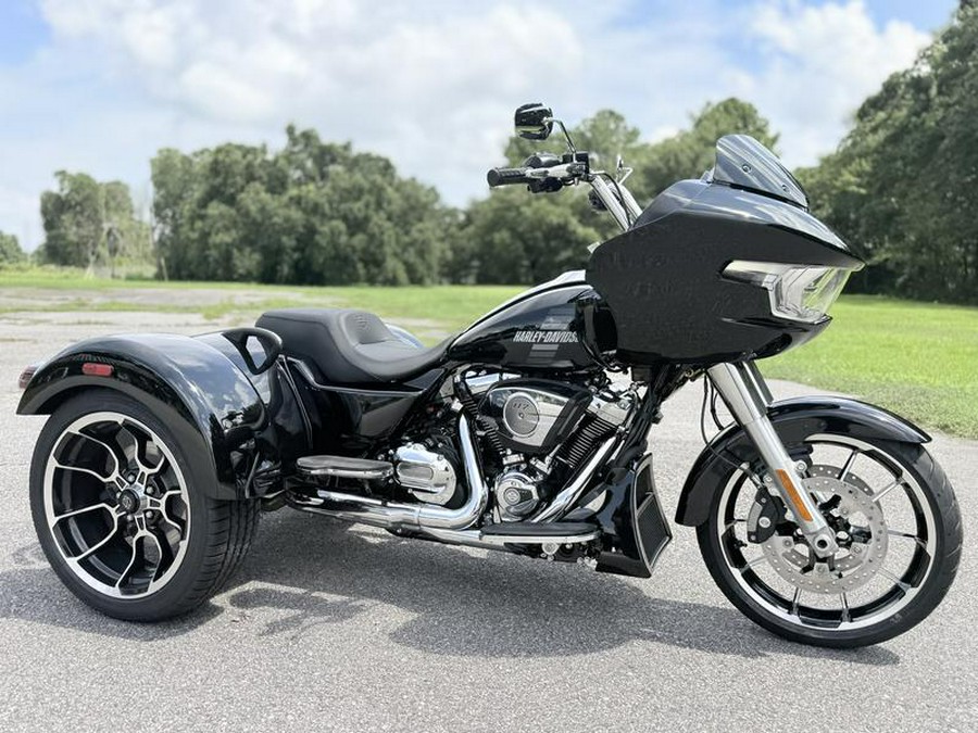 2026 Harley-Davidson® FLTRT - Road Glide® 3