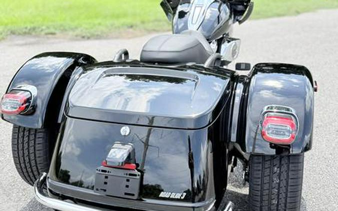 2026 Harley-Davidson® FLTRT - Road Glide® 3