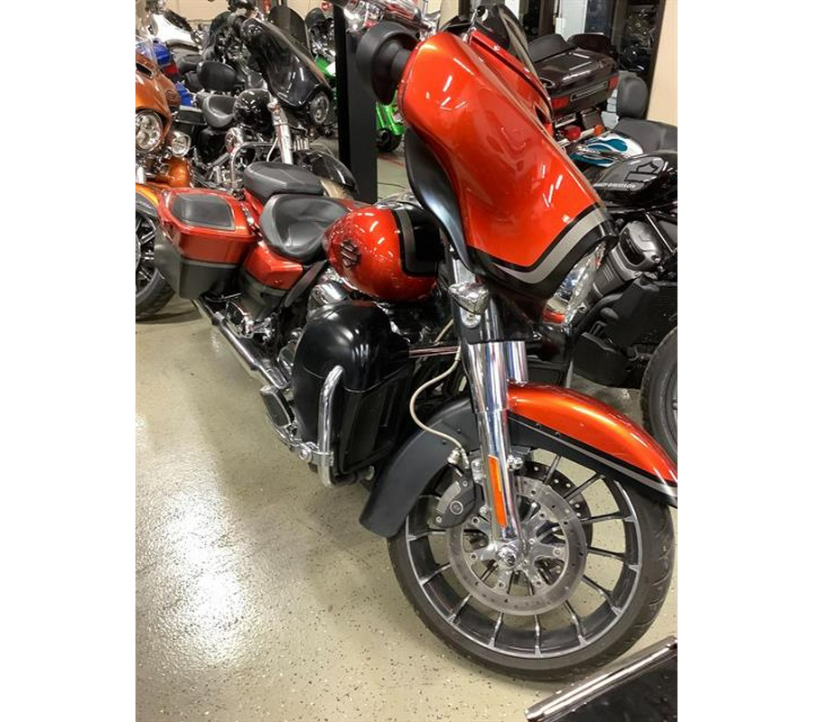 2018 Harley-Davidson CVO Street Glide