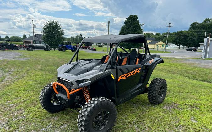 2024 Polaris Industries RZR XP 1000 Ultimate Matte Titanium / Onyx Black