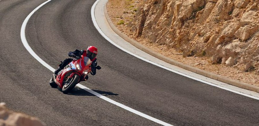 2025 Honda CBR650R ABS