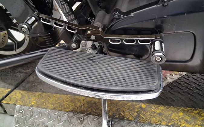 2016 Harley-Davidson® FLHR - Road King®