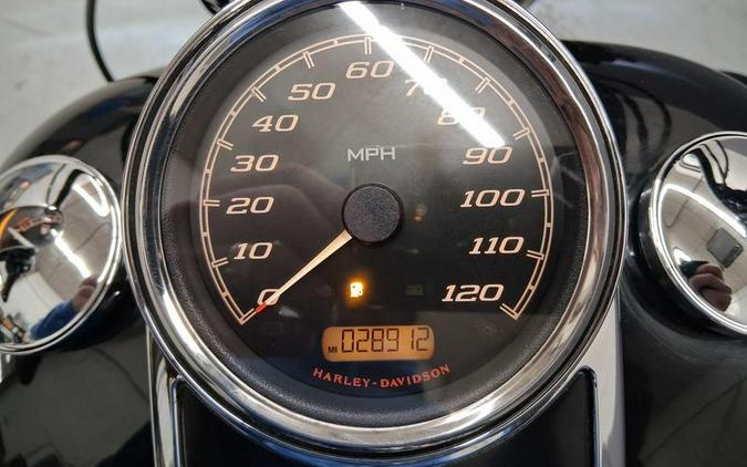 2016 Harley-Davidson® FLHR - Road King®