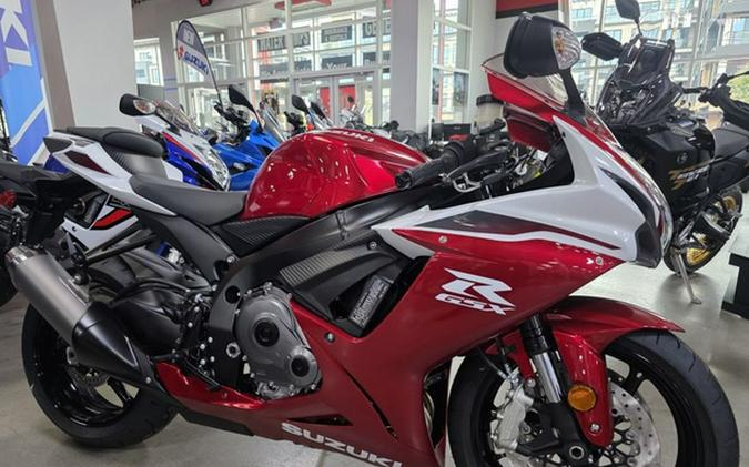 2027 Suzuki GSX-R 600