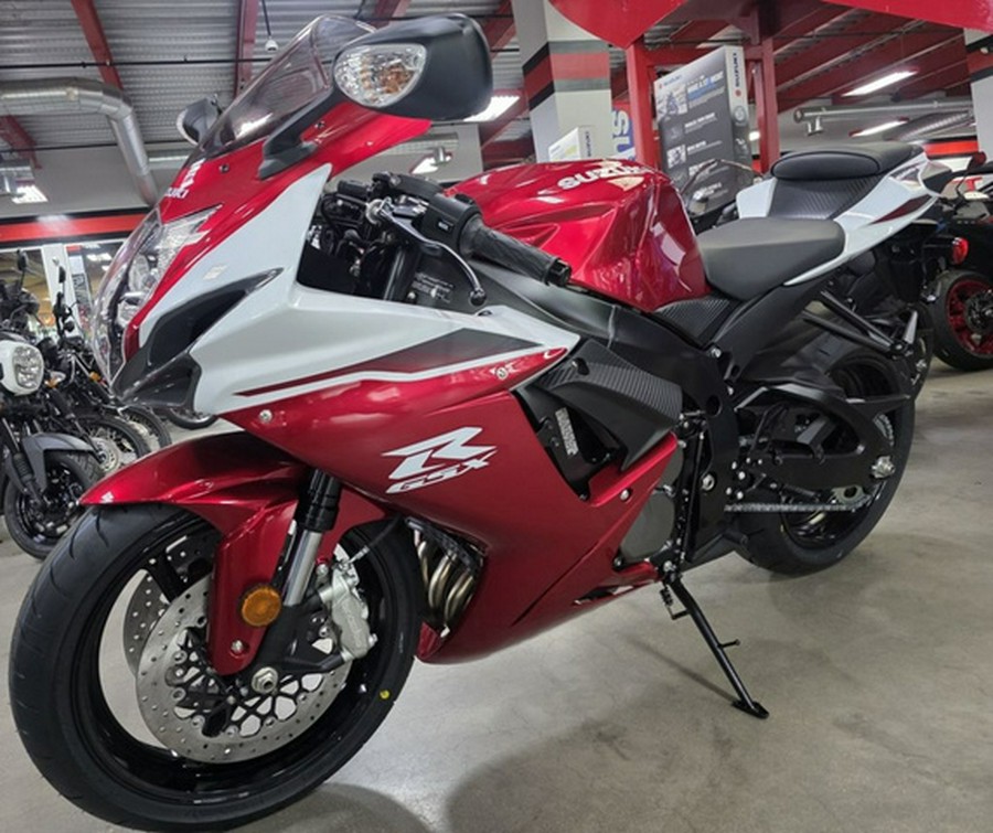 2027 Suzuki GSX-R 600
