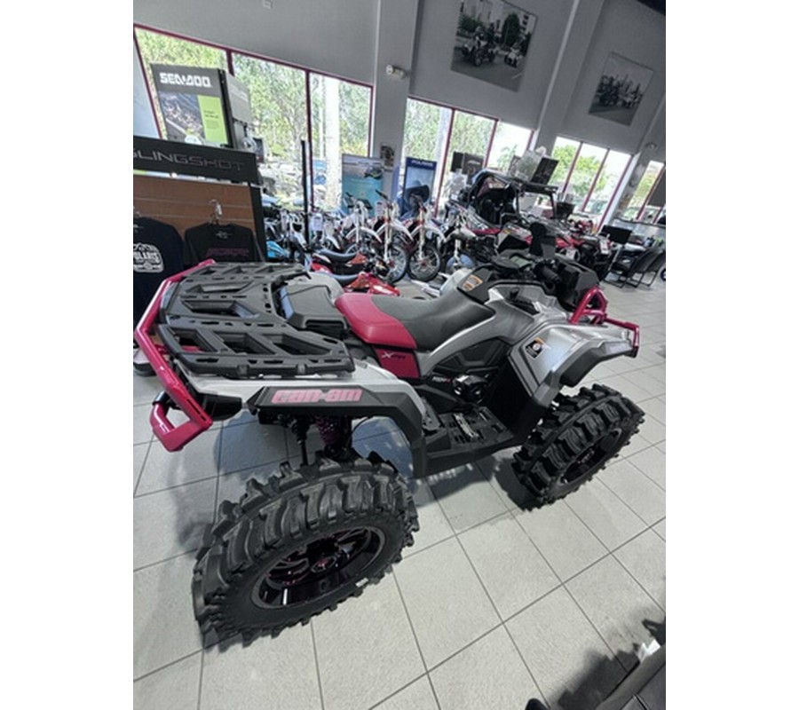 2024 Can-Am Outlander X mr 1000R Hyper Silver & Legion Red