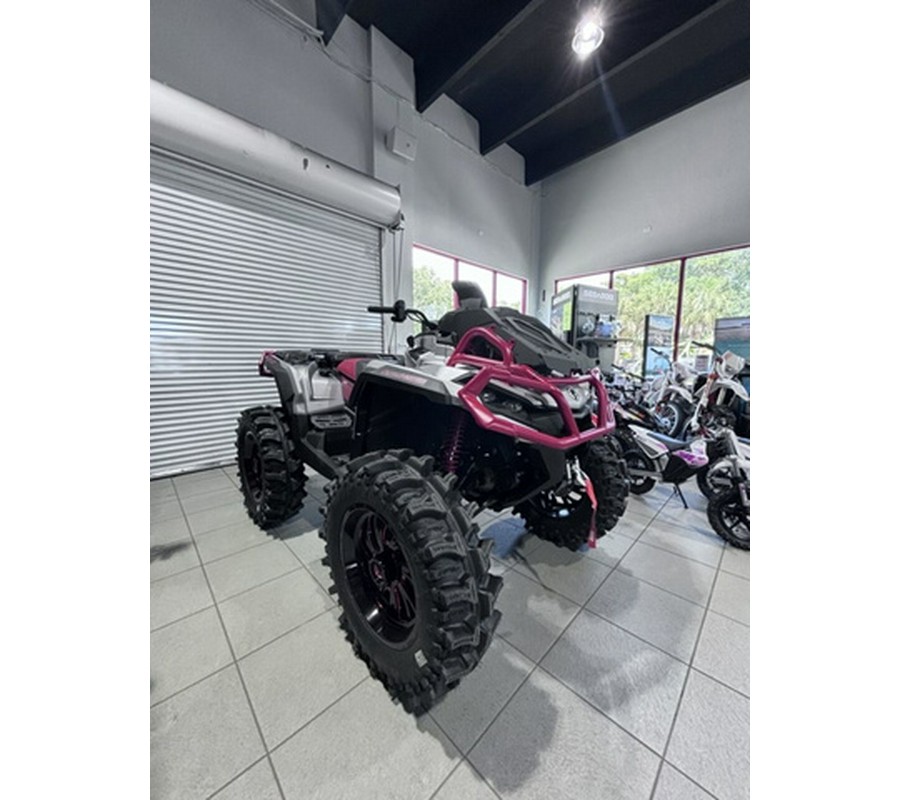 2024 Can-Am Outlander X mr 1000R Hyper Silver & Legion Red