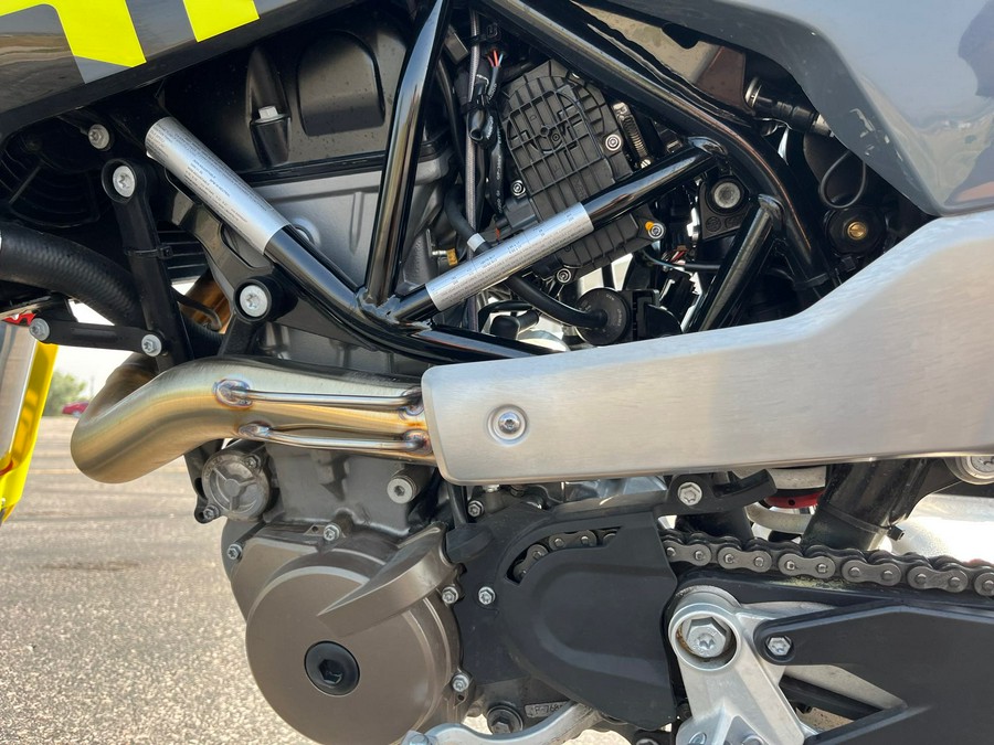 2023 Husqvarna 701 Supermoto