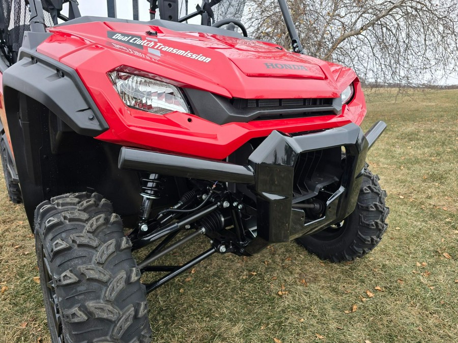 2025 Honda Pioneer 1000-5 Deluxe