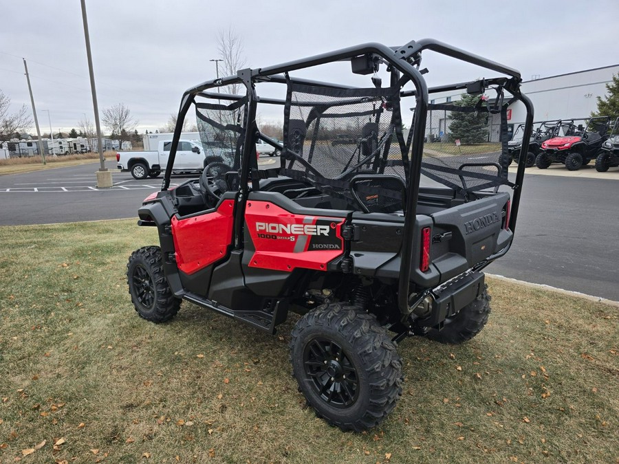 2025 Honda Pioneer 1000-5 Deluxe