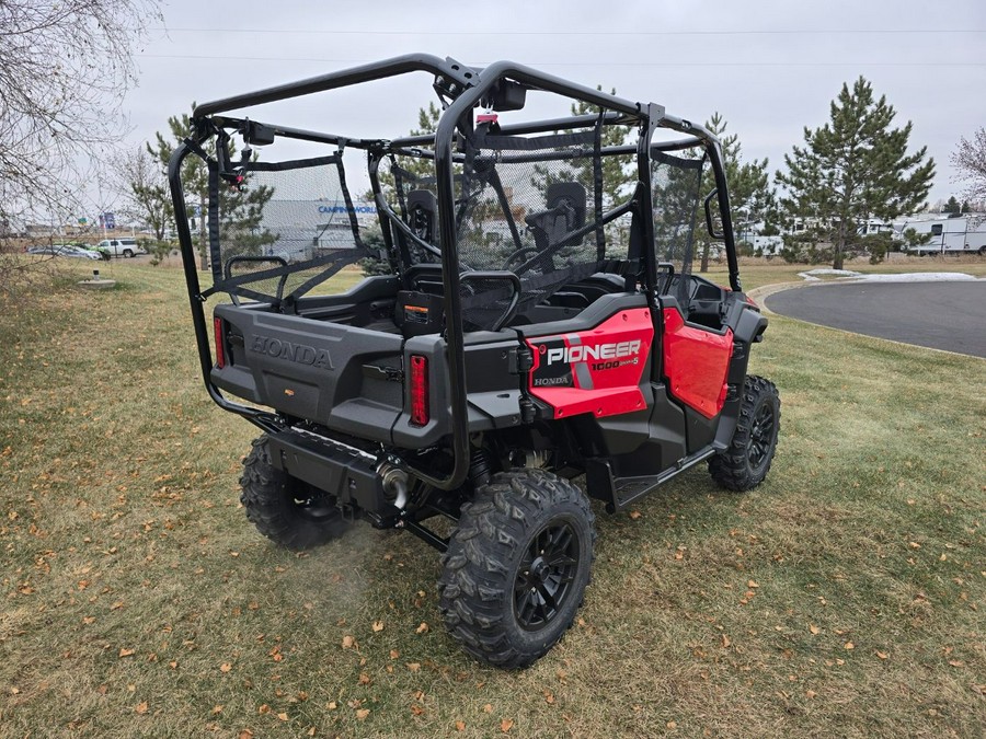 2025 Honda Pioneer 1000-5 Deluxe
