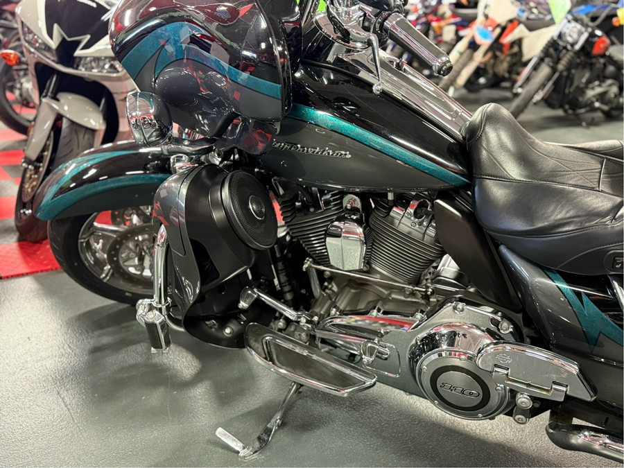 2015 Harley-Davidson CVO™ Limited