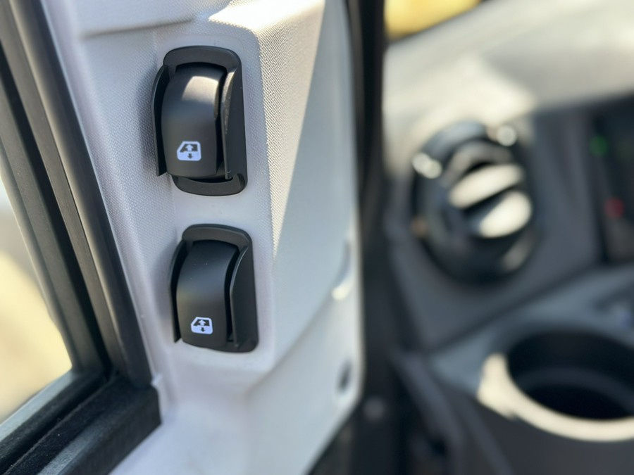 2025 Kawasaki RIDGE® Limited HVAC