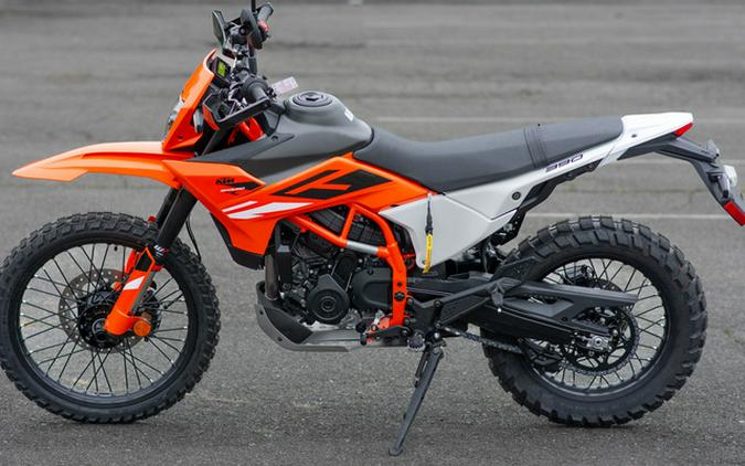 2026 KTM 390 Enduro R